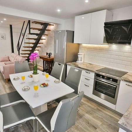 Luxury Apartment Lioness Σπλιτ Εξωτερικό φωτογραφία