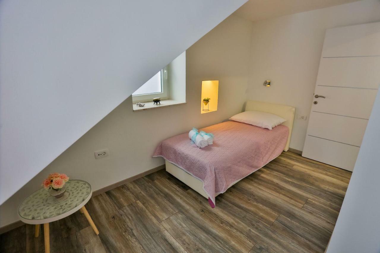 Luxury Apartment Lioness Σπλιτ Εξωτερικό φωτογραφία